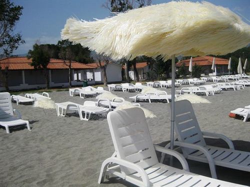 Villaggio Simenzaru Mongiove Exterior foto